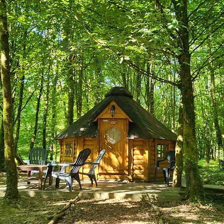Le Domaine Insolite De Broceliande Paimpont Exteriér fotografie