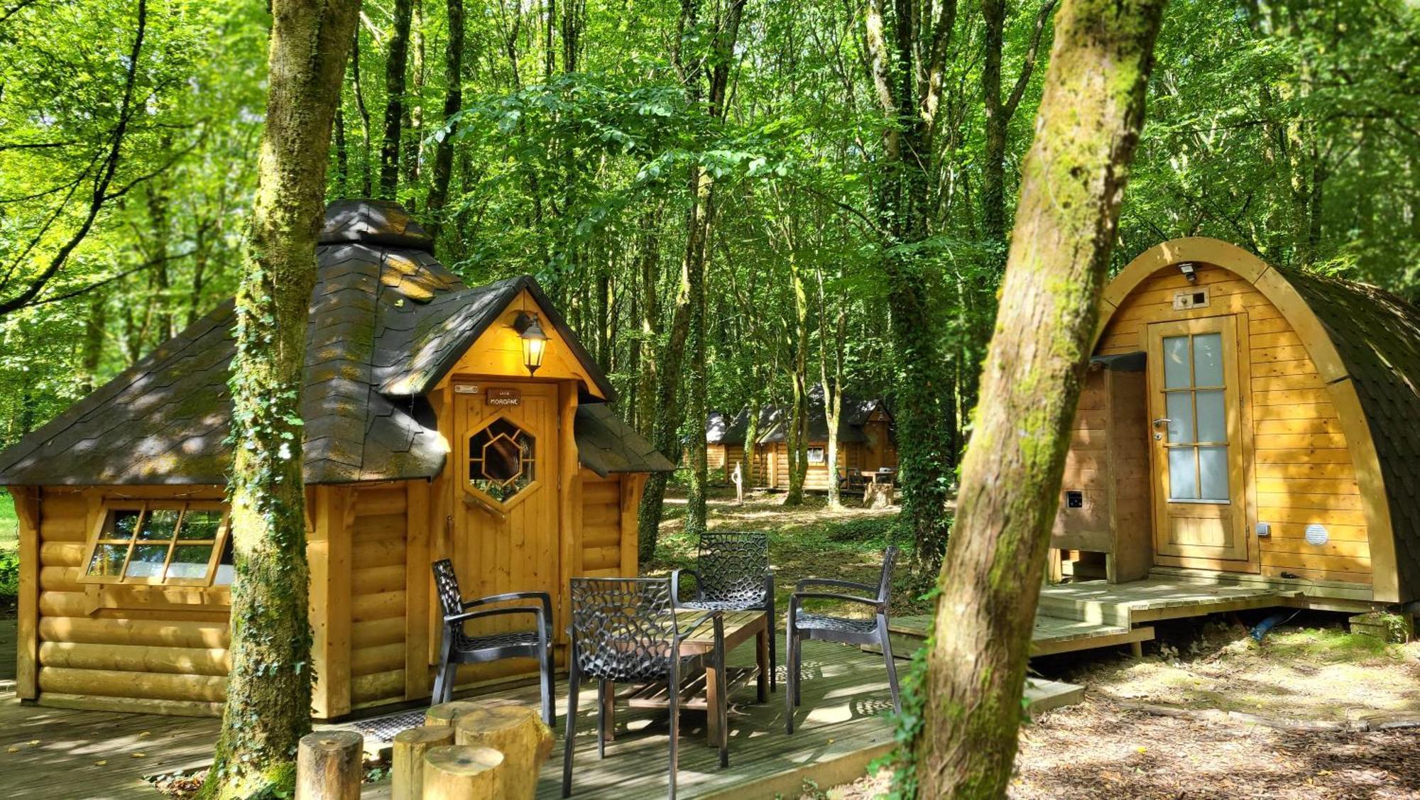 Le Domaine Insolite De Broceliande Paimpont Exteriér fotografie