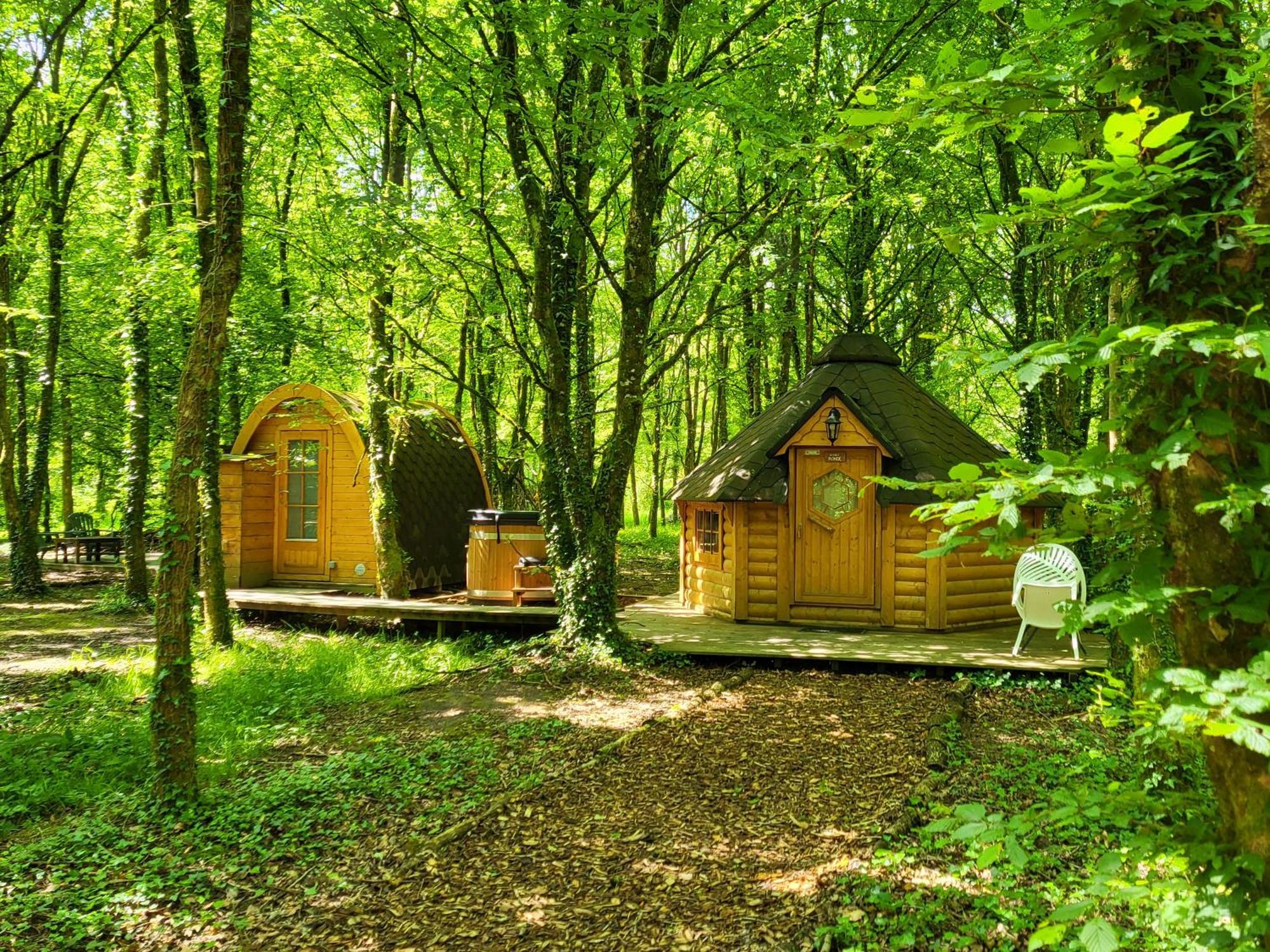 Le Domaine Insolite De Broceliande Paimpont Exteriér fotografie